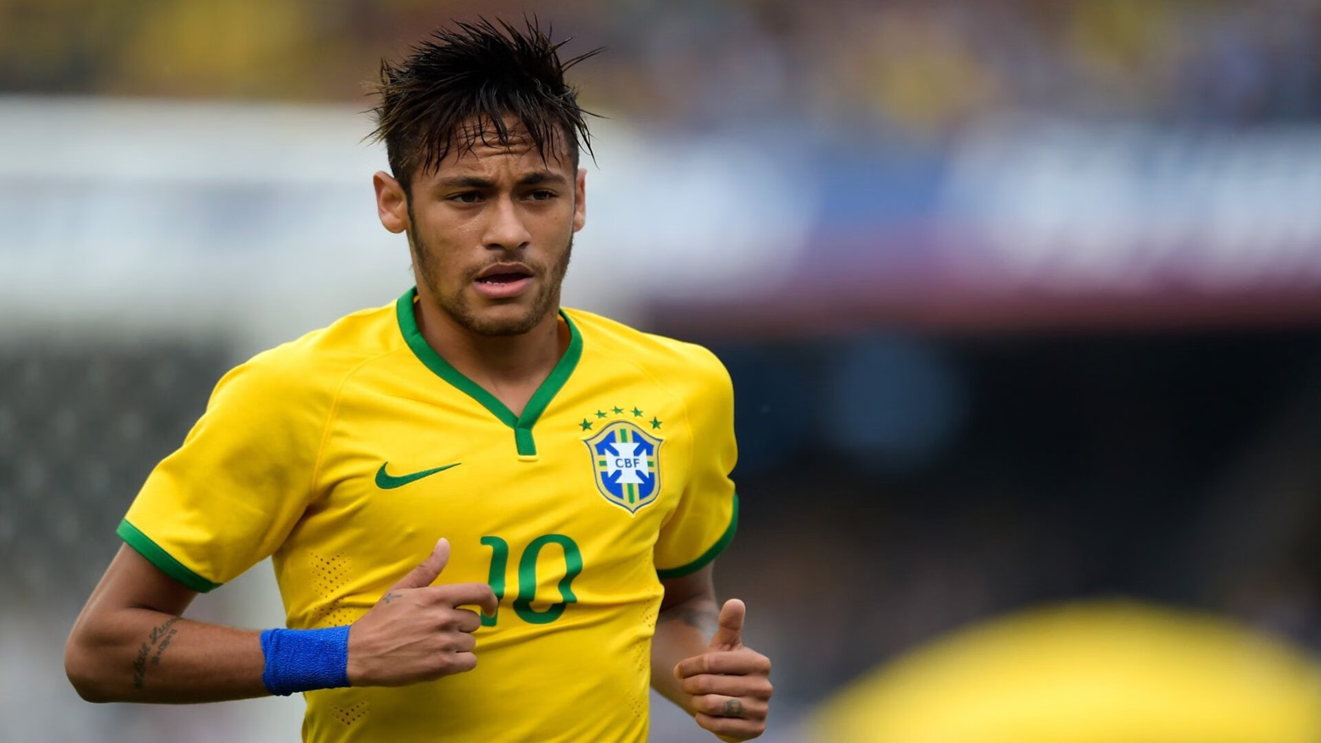 利兹联关键时刻破门，扭转不利局面，利兹联吧百度贴吧